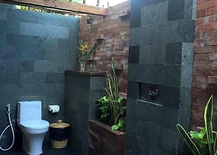 Hotel Flower Balangan 3*